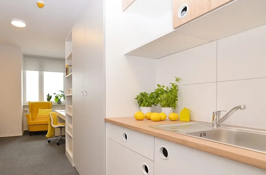 shared room in Mokotów 3