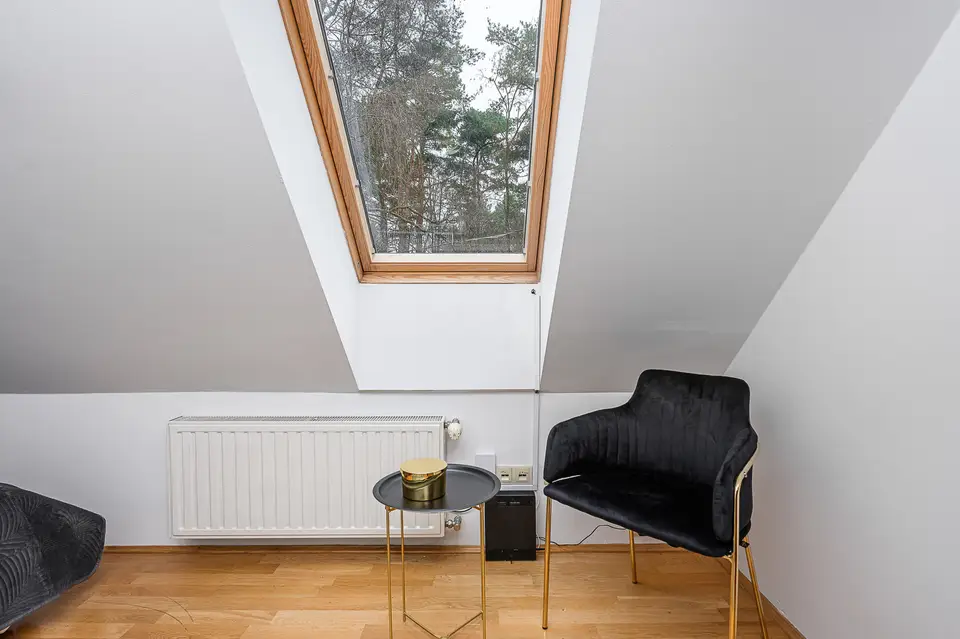 mieszkanie 5-pokojowe, Wawer 10