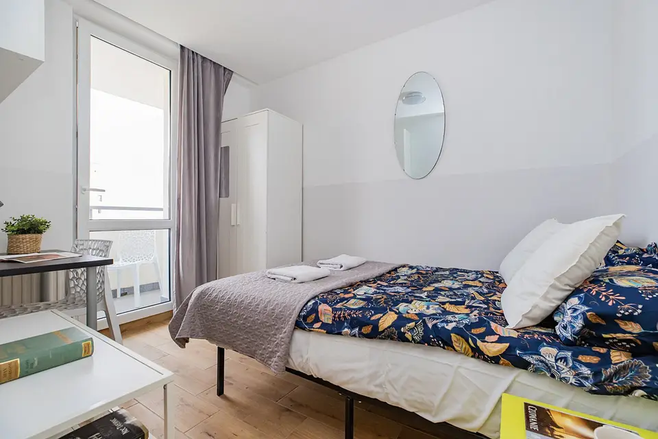 room in Warsaw 1